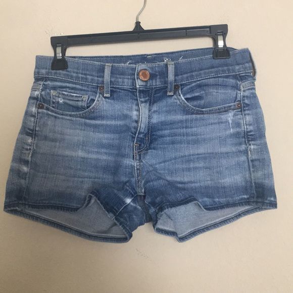 American Eagle Outfitters Pants - American Eagle Distressed Jean Shorts Size 4